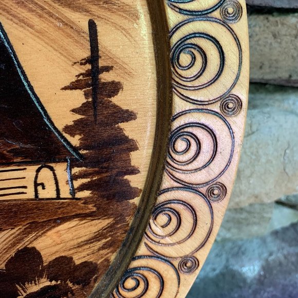 Wood Burned Plate Mountain Pyrography Chalet Cabin Wall Decor Handcrafted - Picture 3 of 7